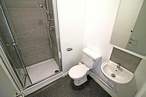 Studio to rent, Milton Street, Nottingham NG1