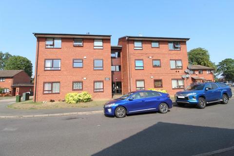 1 bedroom flat for sale, Kimberley Close, Langley