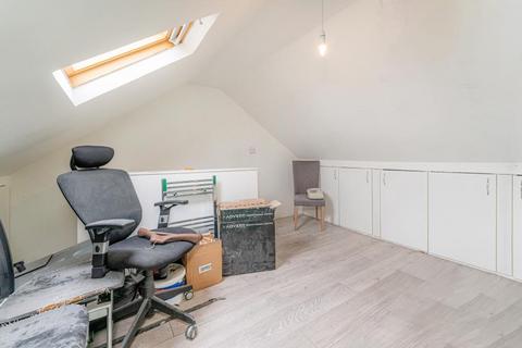 3 bedroom terraced house to rent, Forest Road, Edmonton, N9