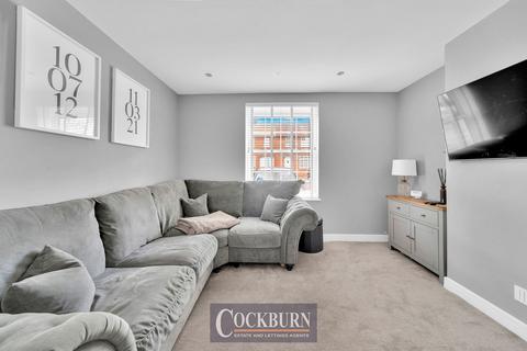 11 Prestbury Square, London, SE9 4LZ