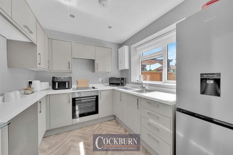 11 Prestbury Square, London, SE9 4LZ