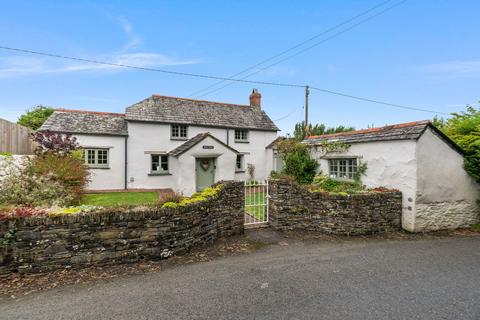 3 bedroom cottage for sale, Canworthy Water, PL15