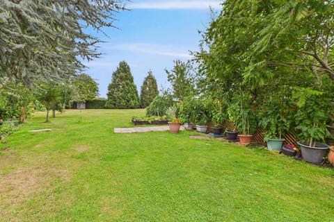 undefined, Chester Road, Churton, CH3