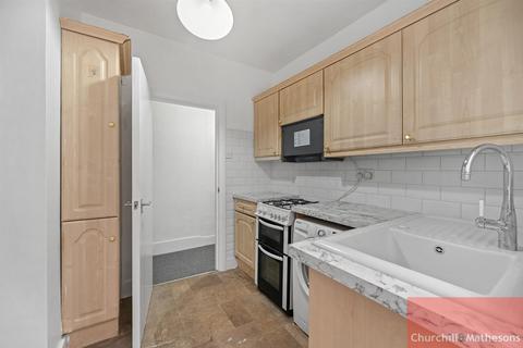 2 bedroom flat for sale, Maybury Gardens, London