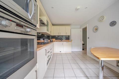 3 bedroom flat for sale, Woodfield Gardens,  Hereford,  HR2