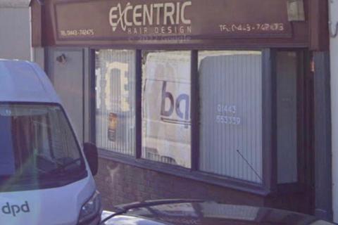 Hairdresser and barber shop to rent - Abercynon Road, Abercynon, CF45