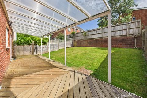 undefined, Trenchard Avenue, Wendover