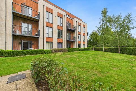 undefined, Iron Railway Close, Coulsdon CR5