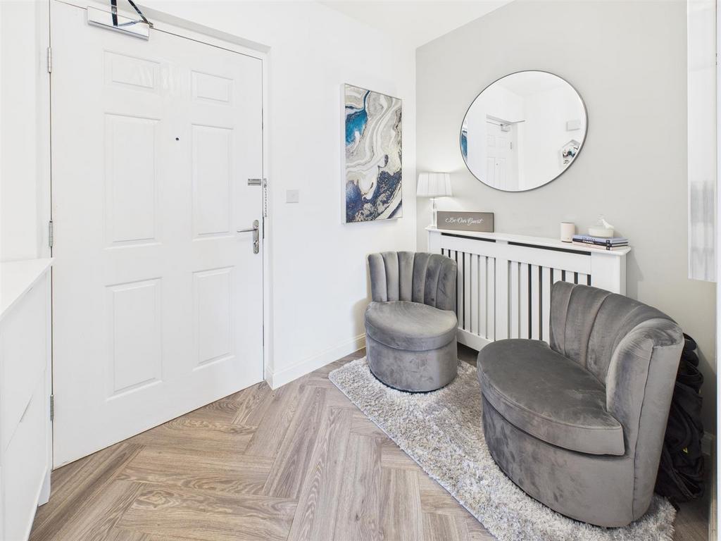 CAM02885 G0-PR0454-STILL002.jpg