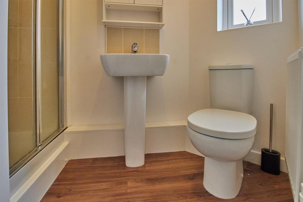 En Suite Shower Room