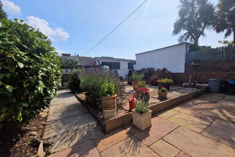 3 bedroom semi-detached house for sale, Lapwing Close, Porthcawl CF36