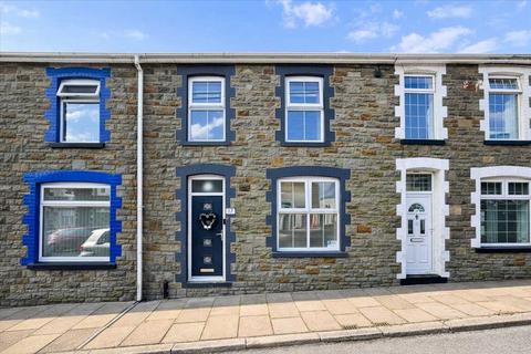 undefined, Porth CF39