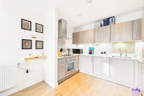 2 bedroom flat for sale, Pegasus Way, Gillingham