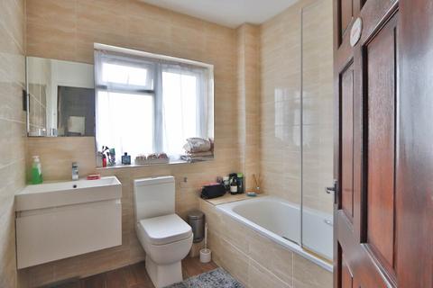 2 Thetford Road, New Malden, KT3 5DN