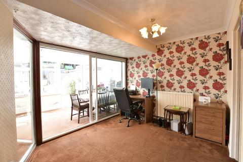 45 Collingwood Road, Basildon, SS16 4DZ