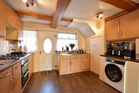 45 Collingwood Road, Basildon, SS16 4DZ