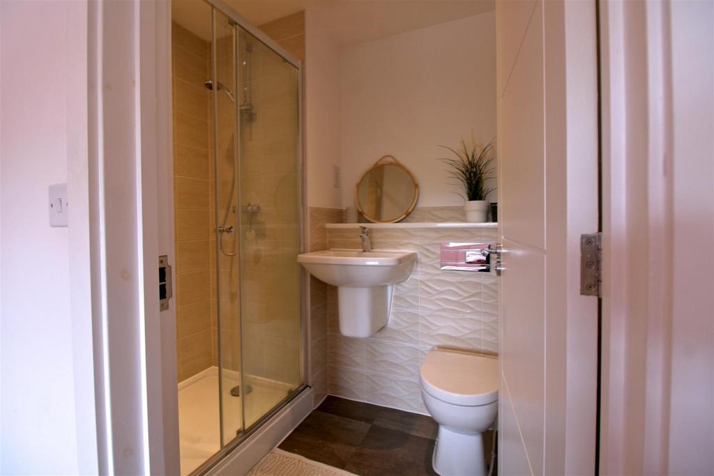 Ensuite