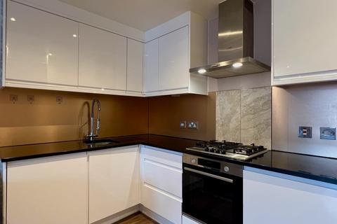 undefined, Flat at Perry Court, Old London Road, Kingston KT2