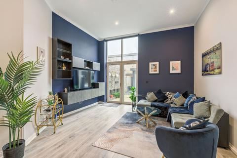 1 bedroom flat to rent, 0/2, 69 Minerva Street