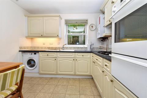2 bedroom flat for sale, Granville Road, Eastbourne