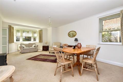 2 bedroom flat for sale, Granville Road, Eastbourne