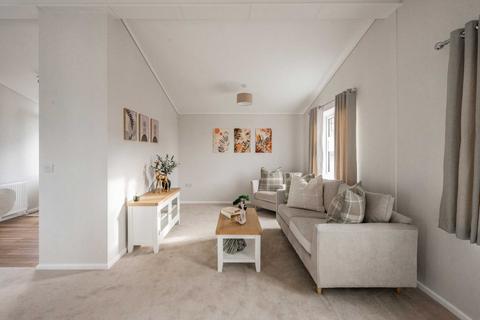 2 bedroom park home for sale, Sowerby Bridge, Yorkshire, HX6