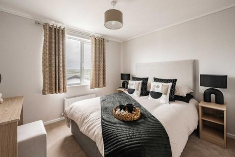 2 bedroom park home for sale, Sowerby Bridge, Yorkshire, HX6