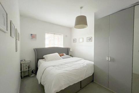 2 bedroom apartment for sale, Bianca Court, 3 Marchant Close, Mill Hill, London, NW7
