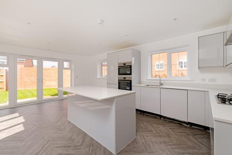 4 bedroom detached house for sale, Poppy View, Saffron Walden CB10