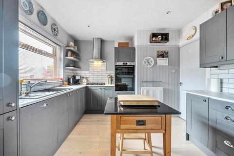6 Caradon Close, Callington, PL17 7HF