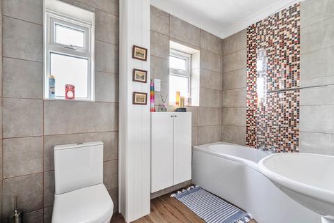 6 Caradon Close, Callington, PL17 7HF