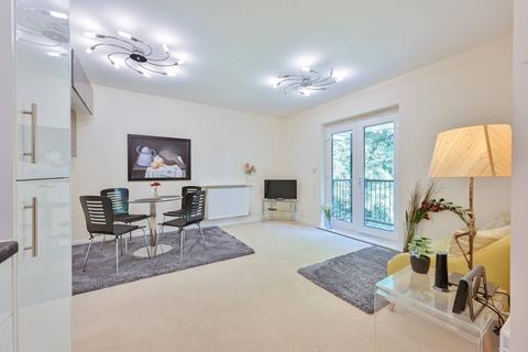 2 bedroom flat for sale, Adrian Close, Hemel Hempstead, HP1