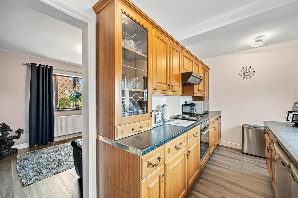 Kitchen towards Sitting Room.jpg