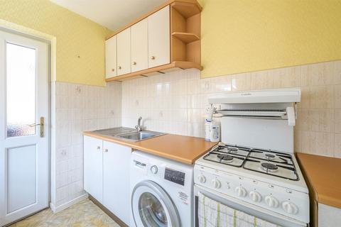 2 bedroom semi-detached bungalow for sale, Greencroft, Kingswinford, DY6 9PH