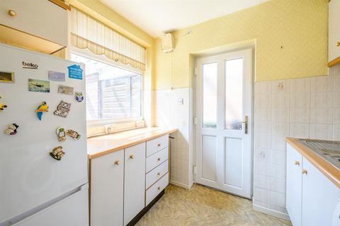 2 bedroom semi-detached bungalow for sale, Greencroft, Kingswinford, DY6 9PH