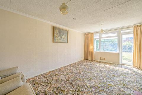 2 bedroom semi-detached bungalow for sale, Greencroft, Kingswinford, DY6 9PH