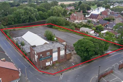 undefined, Stainforth Central Club, Silver Street, Stainforth, Doncaster, South Yorkshire DN7 5AJ