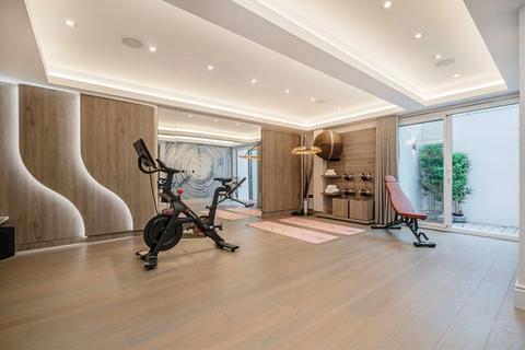 6 bedroom house for sale, Gloucester Square, London W2