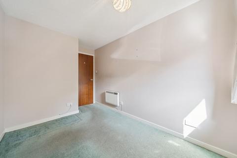 2/1, 11 Auldburn Place, Glasgow, G43 1JU