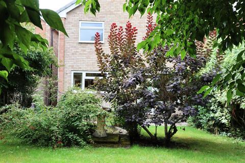 3 bedroom detached house for sale, Cornwall Close, Warwick