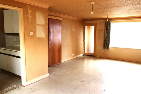 3 bedroom detached house for sale, Cornwall Close, Warwick