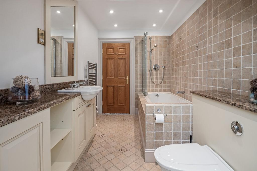 Bathroom 2