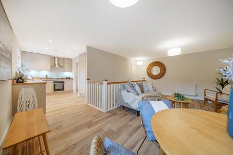 2 bedroom flat for sale, Greenaway Lane, Warsash, Southampton, Hampshire, SO31