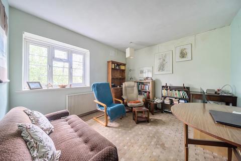undefined, The Woodlands, London