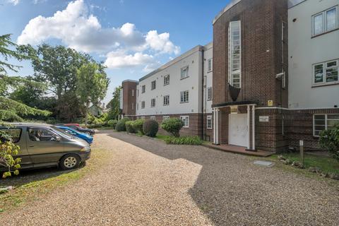 undefined, The Woodlands, London