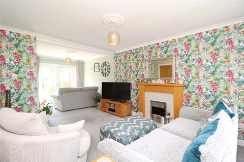 13 Beech Way, Ibstock, LE67 6HW
