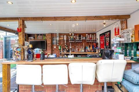 undefined, Grosvenor Crescent, Uxbridge
