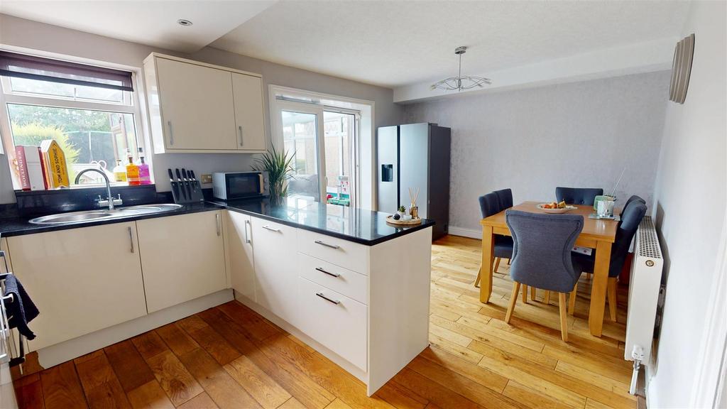 Dining Kitchen