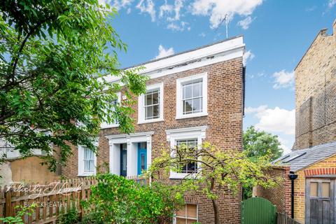2 bedroom apartment for sale, Lansdowne Lane, London