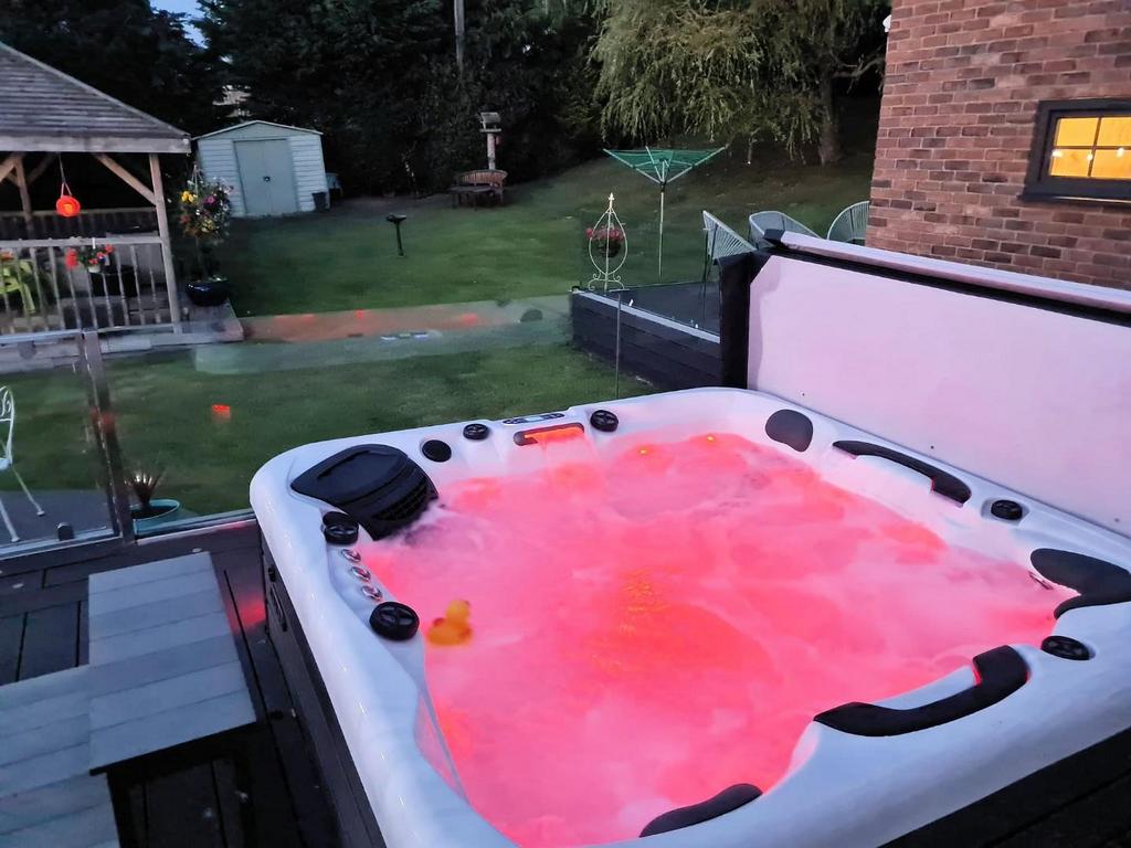 Hot tub